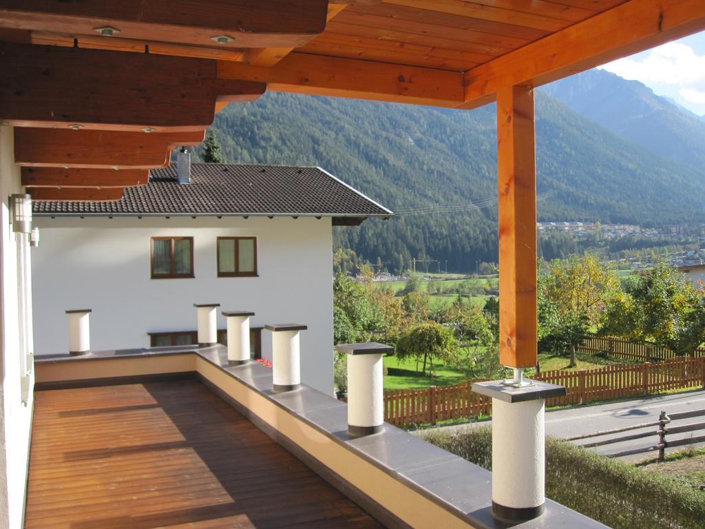 Ferienwohnung Bergpanorama فلبمس الغرفة الصورة