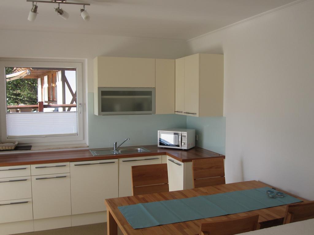 Ferienwohnung Bergpanorama فلبمس الغرفة الصورة